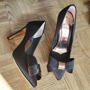 Ted Baker Bow Pumps